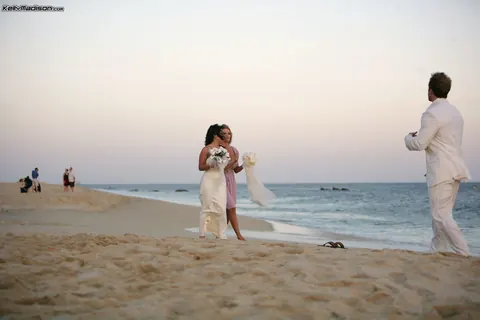 Kelly Madison & Sienna West: Busty Latina MILF Has Sex on the Beach – photo 11 of 16
