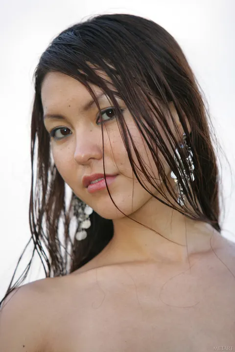 Agnes Mirai: Skinny Asian Brunette Strips Nude and Spreads Her Shaved Pussy – photo 17 of 21