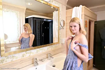 Blonde PAWG Gets Naked and Spreads in the Bathroom