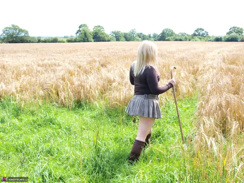 Chubby Woman Strips to Boots on a Farm – photo 4 of 16