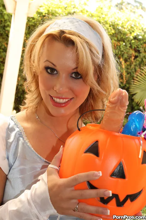 Ashley Coda: Blonde MILF Plays with a Dildo Outdoors on Halloween – photo 6 of 17