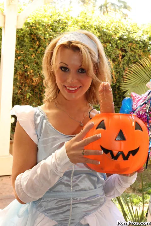 Ashley Coda: Blonde MILF Plays with a Dildo Outdoors on Halloween – photo 11 of 17