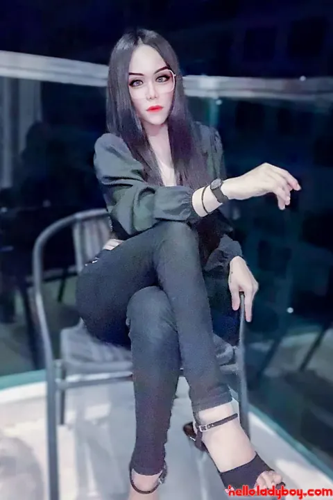 Asian Trans Woman Undresses and Shows Her Uncut Cock – photo 14 of 21