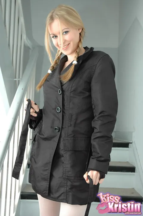 European Blonde MILF Reveals Lace Lingerie Under Trench Coat – photo 3 of 12