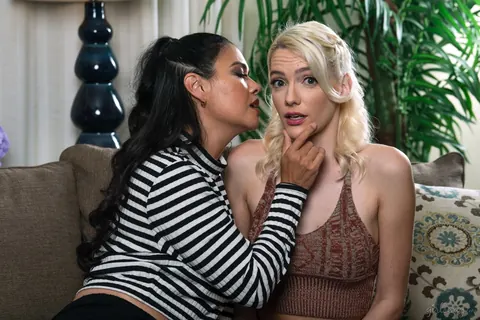 Kenna James: Tattooed Asian MILF Fingers and Licks Brunette Partner – photo 6 of 20