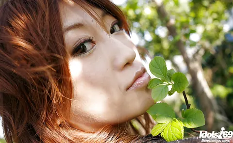 Yu Satome: Petite Asian Brunette Reveals Her Big Tits Outdoors – photo 6 of 15