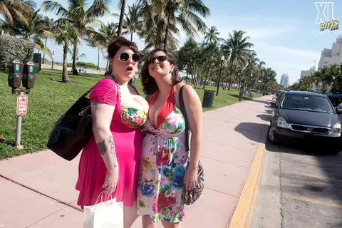 Alana Lace: Mature Curvy Lesbians Kiss and Flash Their Big Tits on the Beach – photo 7 of 16