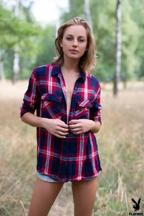 July Miller: Petite Short-Haired Model Strips Out of Her Shorts in the Forest – photo 15 of 20