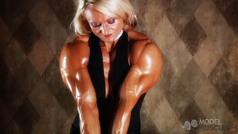 Brigita Brezovac: Blonde MILF Poses Nude in the Gym – photo 11 of 21