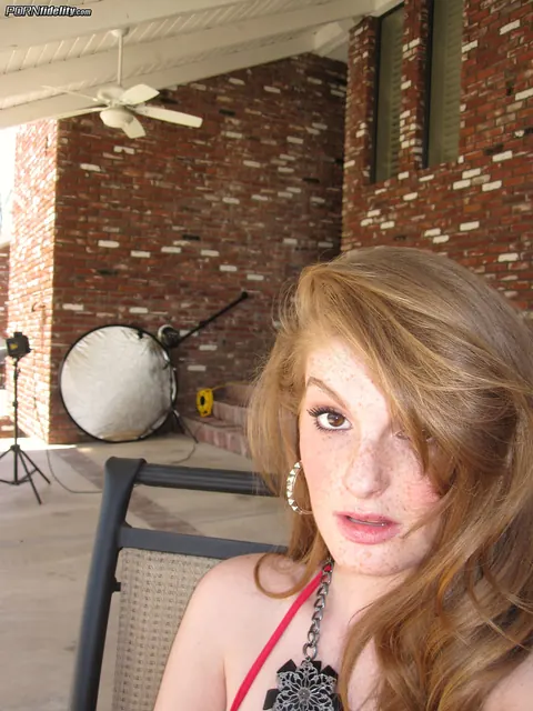 Faye Reagan: Freckled Redhead MILF Strips Out of Her Bikini Outdoors – photo 18 of 20