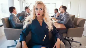 Brandi Love – Busty Blonde and Brunette MILFs Have Lesbian Sex in the Office