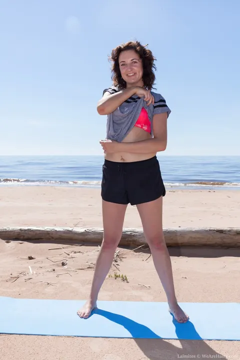 European MILF Strips Off Her Bikini and Spreads Her Hairy Pussy on the Beach – photo 2 of 17