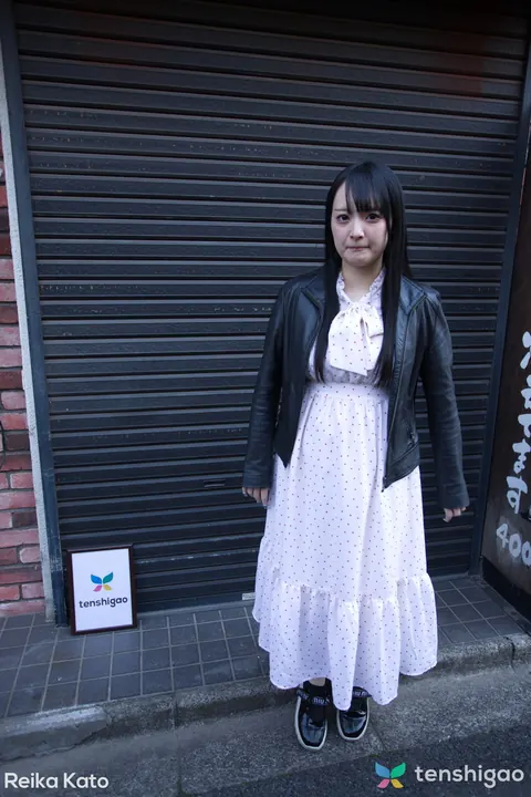 Japanese Woman Facesits Her Partner Then Gets Fucked – photo 1 of 21