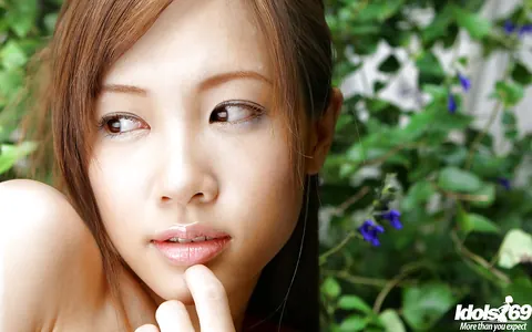 Reika Shiina: Asian Redhead Shows Her Hairy Pussy Outdoors in Panties and Socks – photo 10 of 16