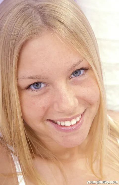 Tanned Blonde BBW Strips Off Her Panties and Spreads Her Pussy – photo 1 of 20