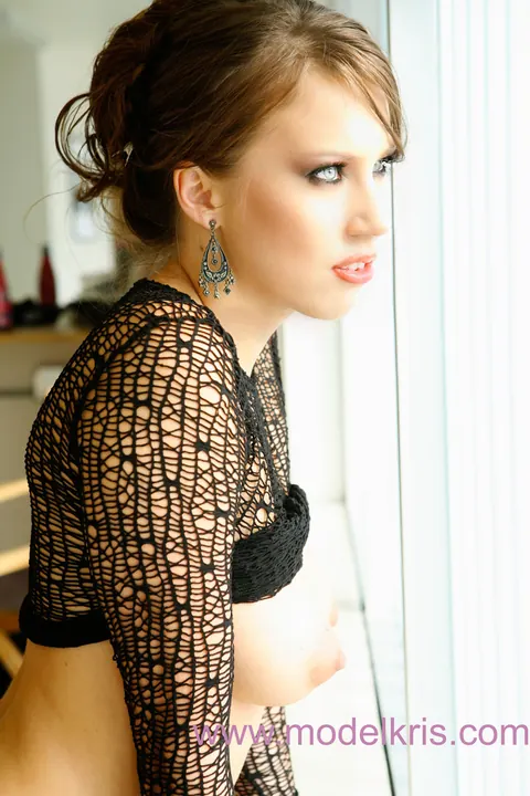 Busty Thick Babe in Sheer Lingerie Spreads Wide – photo 5 of 15