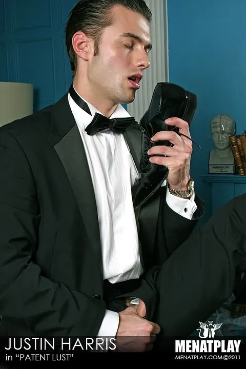 Man Strips Nude and Shows His Hard Cock in an Office – photo 7 of 16
