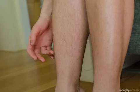 Katie Zucchini: Brunette Housewife Undresses and Spreads Her Hairy Bush – photo 14 of 20