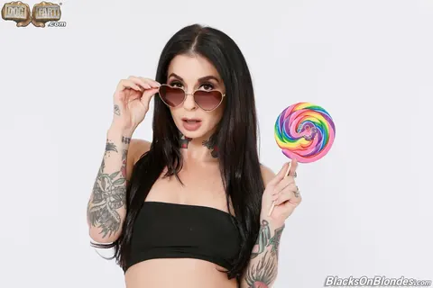 Joanna Angel: Tattooed Brunette MILF Takes BBC Anal in Glasses – photo 2 of 15