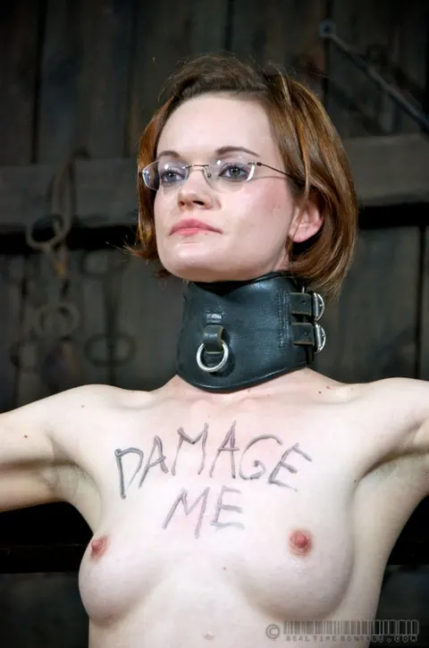 Wenona: Tall Brunette MILF Endures Bondage and Dildo Play in a Forest Barn – photo 7 of 16