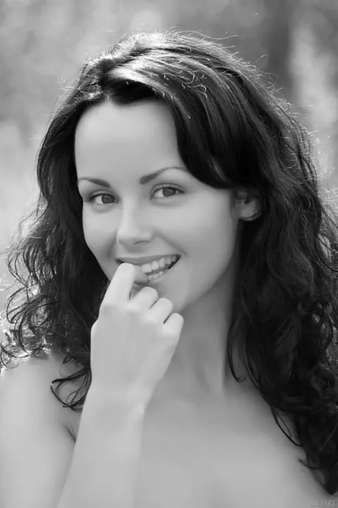 Mirelle A: Curly Brunette with Big Natural Tits Shows Her Hairy Bush in the Forest – photo 1 of 20