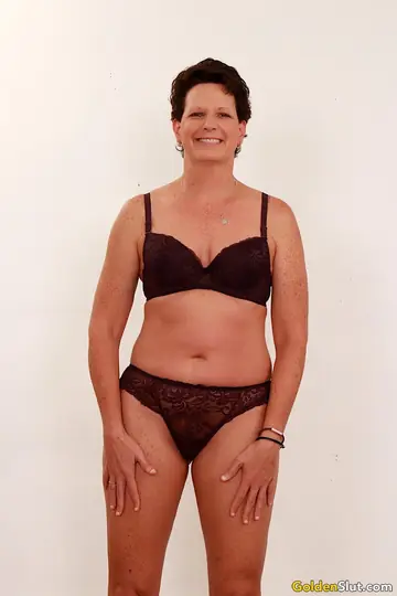 Thick Brunette MILF in Panties Gives a Blowjob and Spreads