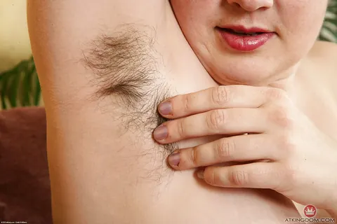 Mature BBW with Big Tits Shows Her Hairy Pussy – photo 8 of 16