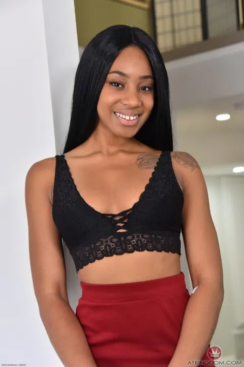 Lala Ivey: Ebony Brunette Strips Naked and Spreads Her Pussy – photo 1 of 21