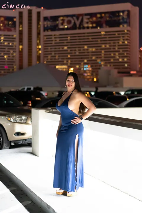 Brunette MILF Reveals Her Huge Tits Outdoors in a Long Dress – photo 8 of 11
