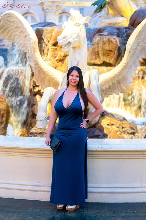 Brunette MILF Reveals Her Huge Tits Outdoors in a Long Dress – photo 6 of 11