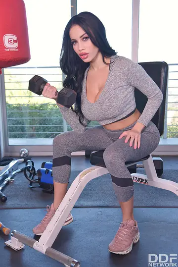 Busty Latina Changes into Lingerie and Fucks in the Gym
