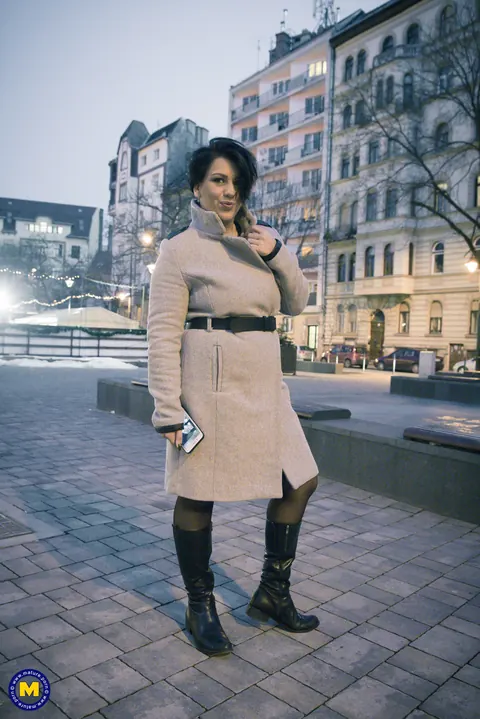 Aisha Bahadur: Busty Czech MILF Flashes Stockings and Boots in Public – photo 2 of 20