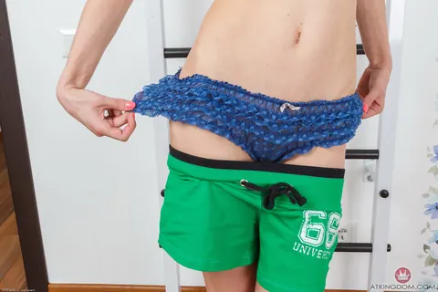 Tall Mature Redhead Strips Out of Her Shorts and Spreads – photo 6 of 16
