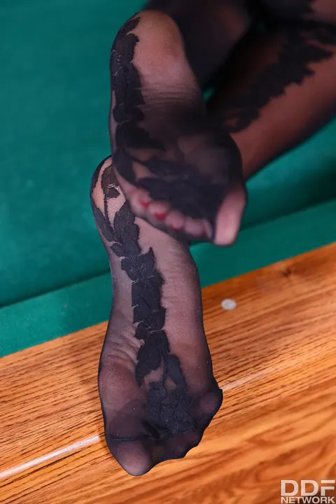 Anissa Kate: Busty French Brunette Gives a Footjob on the Pool Table – photo 6 of 17