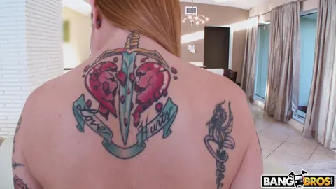 Scarlett Pain: Petite Redhead MILF Takes Cock on the Sofa and Swallows – photo 5 of 21