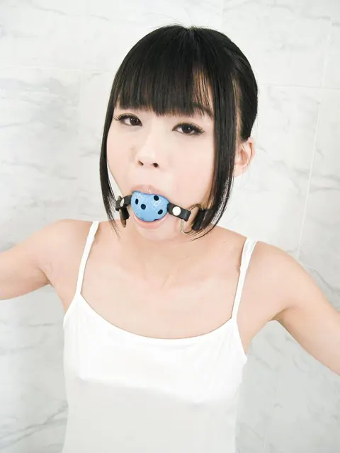 Chika Ishihara: Japanese Brunette in Panties Gets Restrained and Eaten Out – photo 2 of 16
