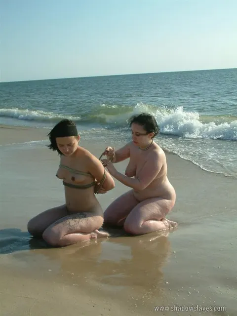 Nimue Allen: Busty Curvy Brunette Tied Up and Eaten Out on the Beach – photo 6 of 12