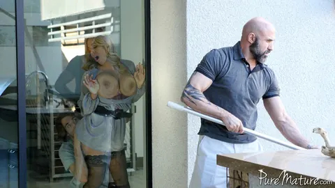 Olivia Austin: Blonde MILF in Stockings Gets Cum Inside Her Pussy – photo 8 of 16