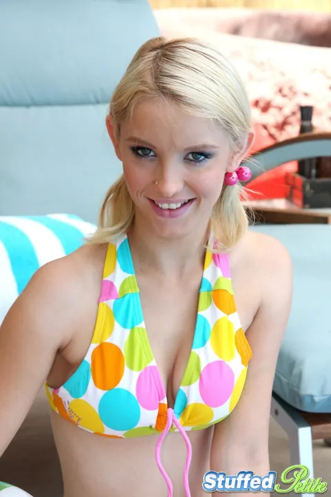 Missy Mae: Petite Blonde in a Bikini Deepthroats and Gets a Facial by the Pool – photo 1 of 20