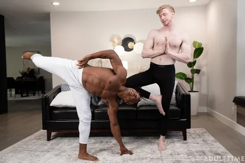 Interracial Men Kiss Passionately and Fuck Each Other – photo 8 of 21
