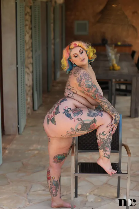 Galda Lou: Busty BBW in Glasses Strips Out of Her Lingerie – photo 16 of 21