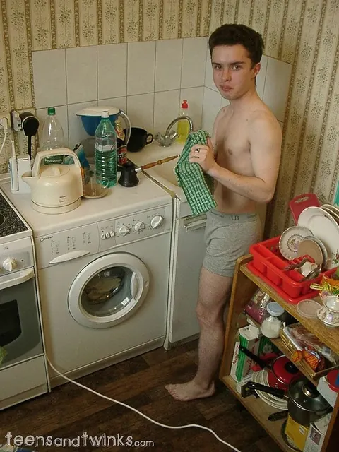 Hairy Man Undresses and Displays His Small Cock – photo 13 of 21