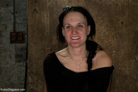Bobbi Brixton: Hairy Brunette Spreads in Public Bondage Group – photo 19 of 21