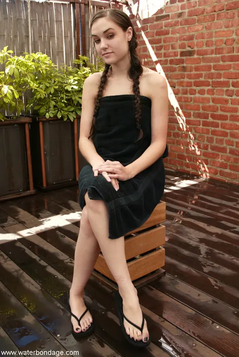 Sasha Grey: Brunette with Small Natural Tits Endures Outdoor BDSM – photo 18 of 20