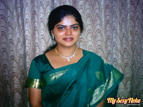Thick Indian Woman Strips Out of Her Lingerie on the Bed – photo 9 of 15