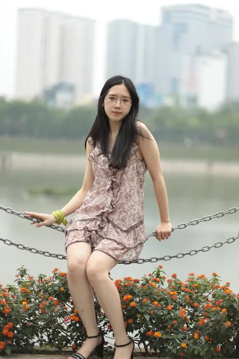Petite Asian Woman Lifts Her Short Dress Outdoors – photo 11 of 20