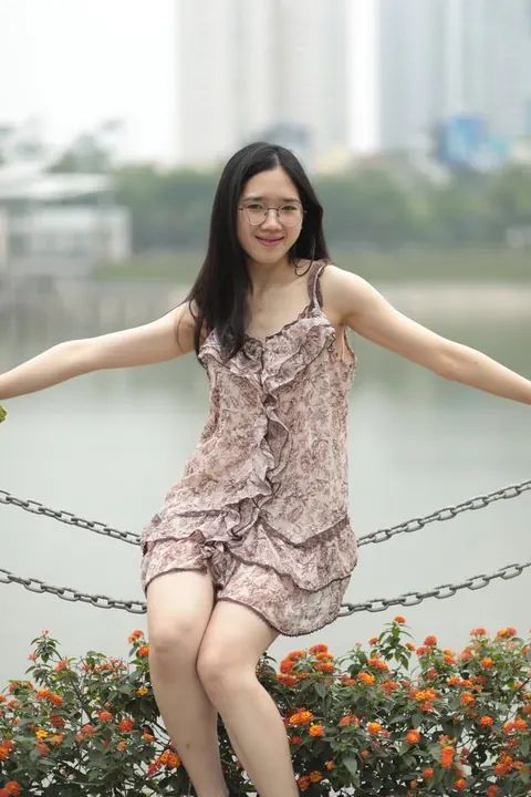 Petite Asian Woman Lifts Her Short Dress Outdoors – photo 5 of 20