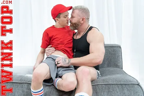 Hairy Older Man Rims Twink Then Fucks Him – photo 2 of 20