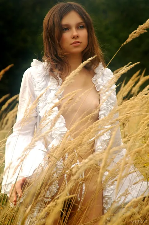 Ukrainian Woman Poses Nude Outdoors Showing Her Small Tits – photo 2 of 21