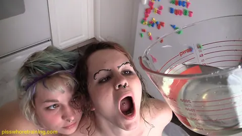 BBW Lesbians Lick and Finger in the Kitchen – photo 7 of 16